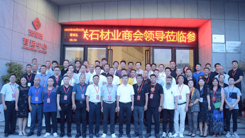 石材幕墙加工安装成本揭秘：一平米价格构成解析